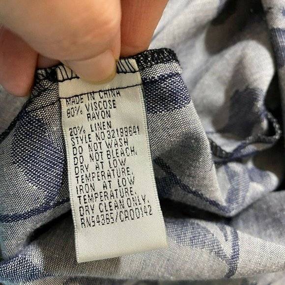 Nygard Collection Gray Floral Long Sleeve Blouse - Picture 7 of 8